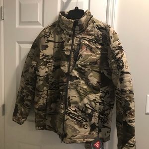 Men’s Under Armour Camouflage Hunting Jacket Large